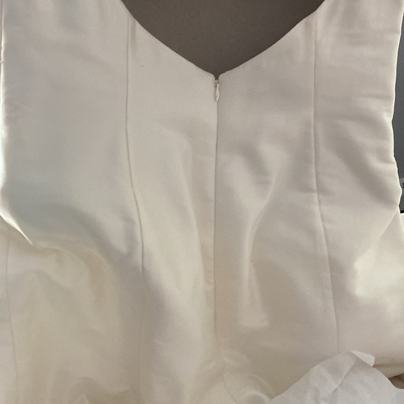 Heidi Elnora Atelier Coco Marie Wedding Gown. 100% Silk (Shantung) size 8 - Picture 8 of 13